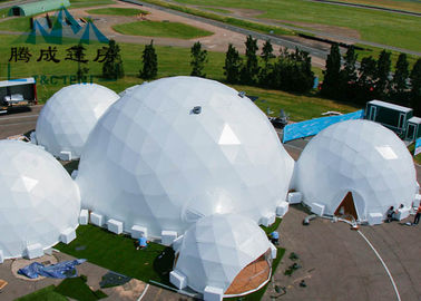 УЛЬТРАФИОЛЕТОВЫМ устойчивым цвет геодезического купола подгонянный шатром для свадебной церемонии